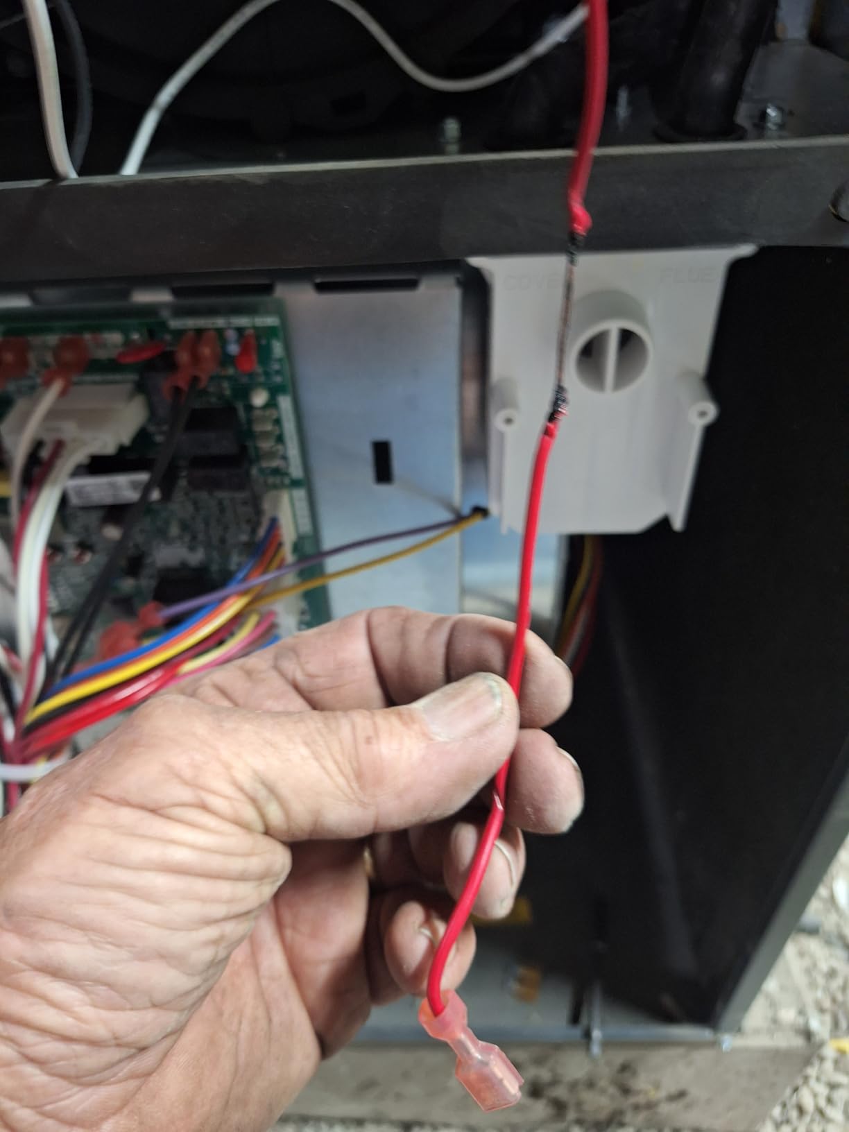 Goodman 96% AFUE Two Stage Upflow/Horizontal multi-speed 100k BTU Low NOx Natural Gas furnace (21 wide) (GR9T961004CN) customer photo 1