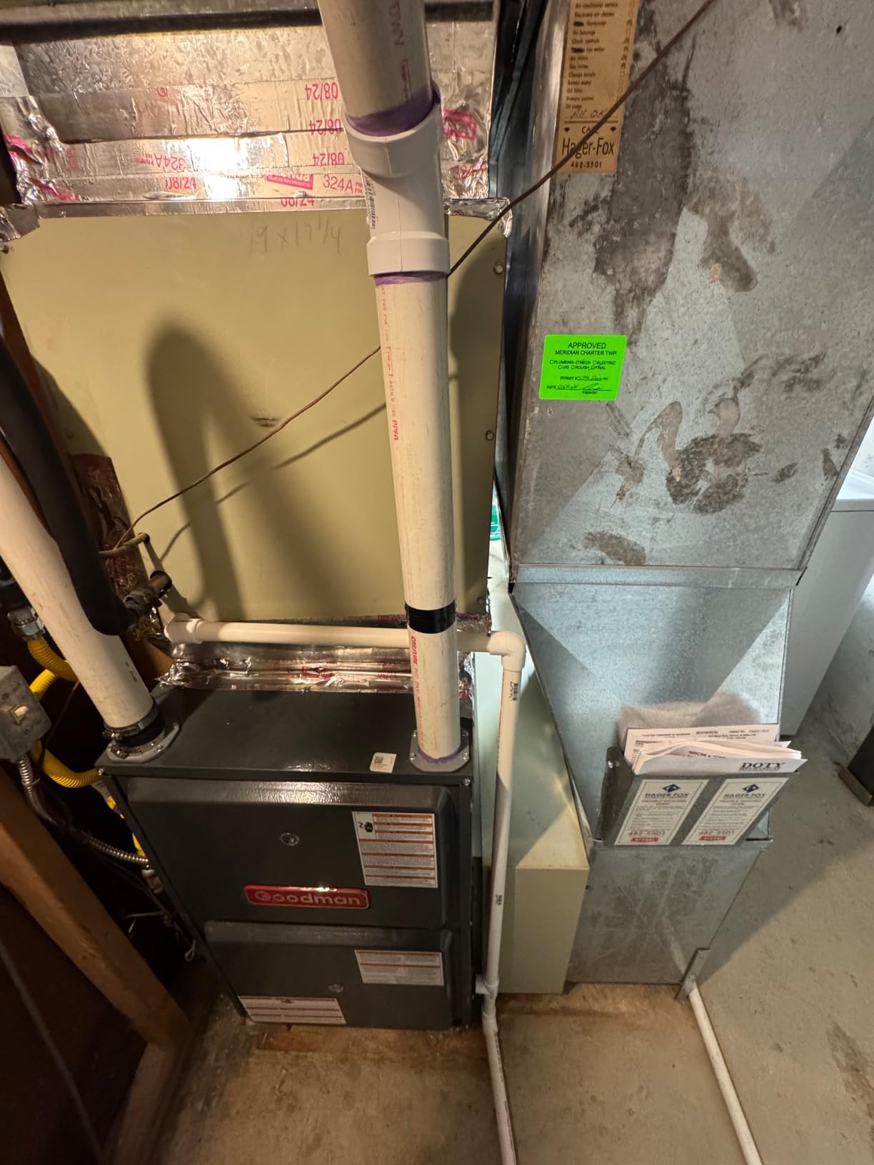 Goodman 96% AFUE Two Stage Upflow/Horizontal multi-speed 100k BTU Low NOx Natural Gas furnace (21 wide) (GR9T961004CN) customer photo 2