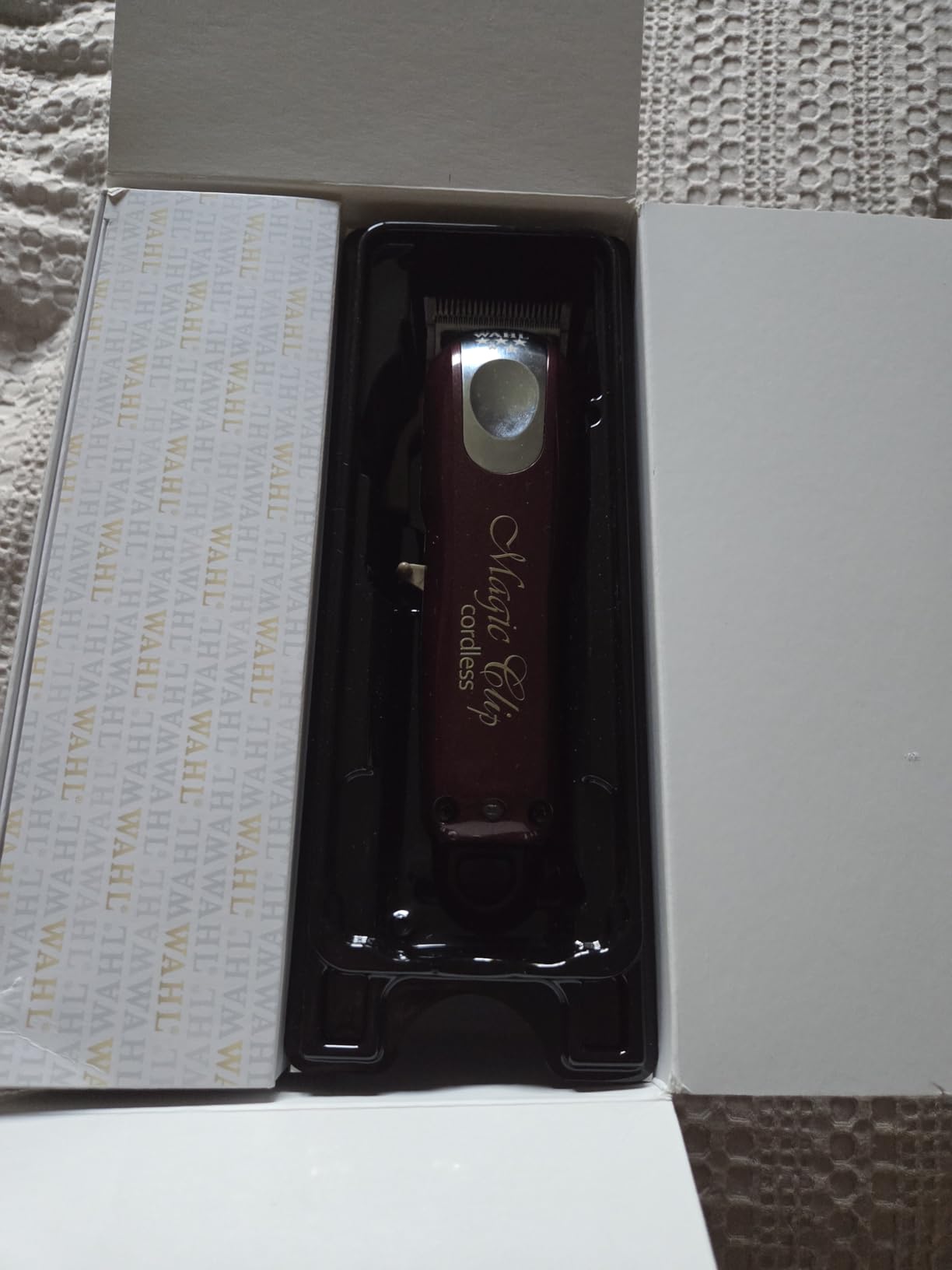 Wahl Professional 5 Star Magic Clip Cordless Clipper, Stagger-Tooth Blade customer photo 2