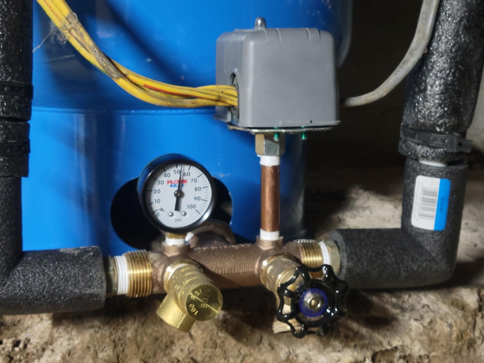WX 202 Amtrol 20 Gallon Well-X-Trol free standing Water Well PRESSURE TANK 144S29 customer photo 1