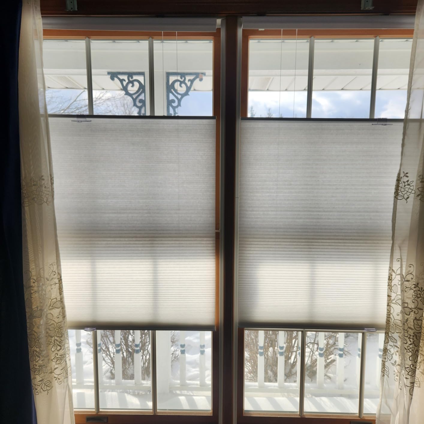 Cordless Cellular Pleated Shades, 27 x 64 in, White, Light Filtering customer photo 2