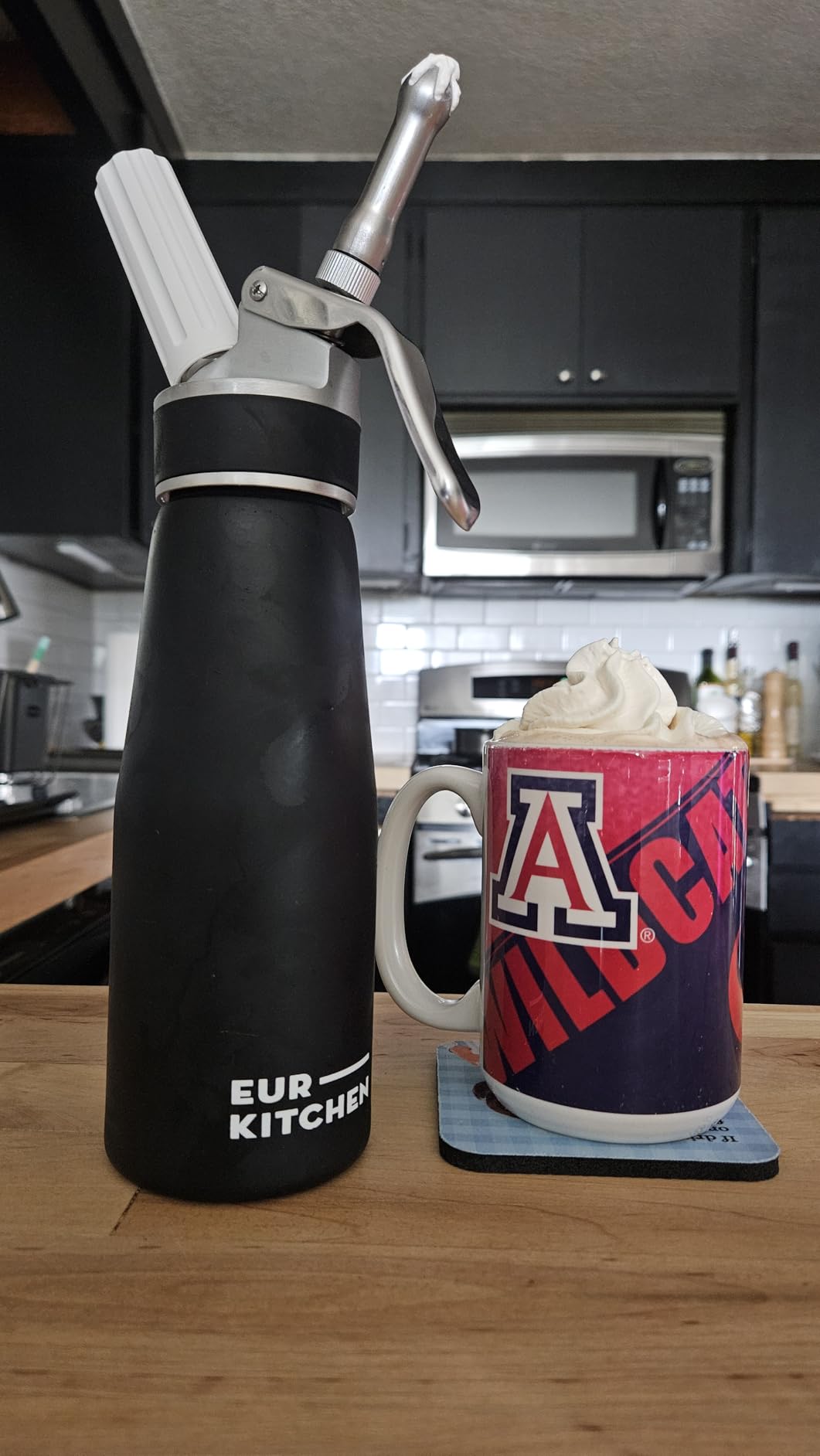 EurKitchen Aluminum Whipped Cream Dispenser - N2O Chargers Not Included customer photo 2