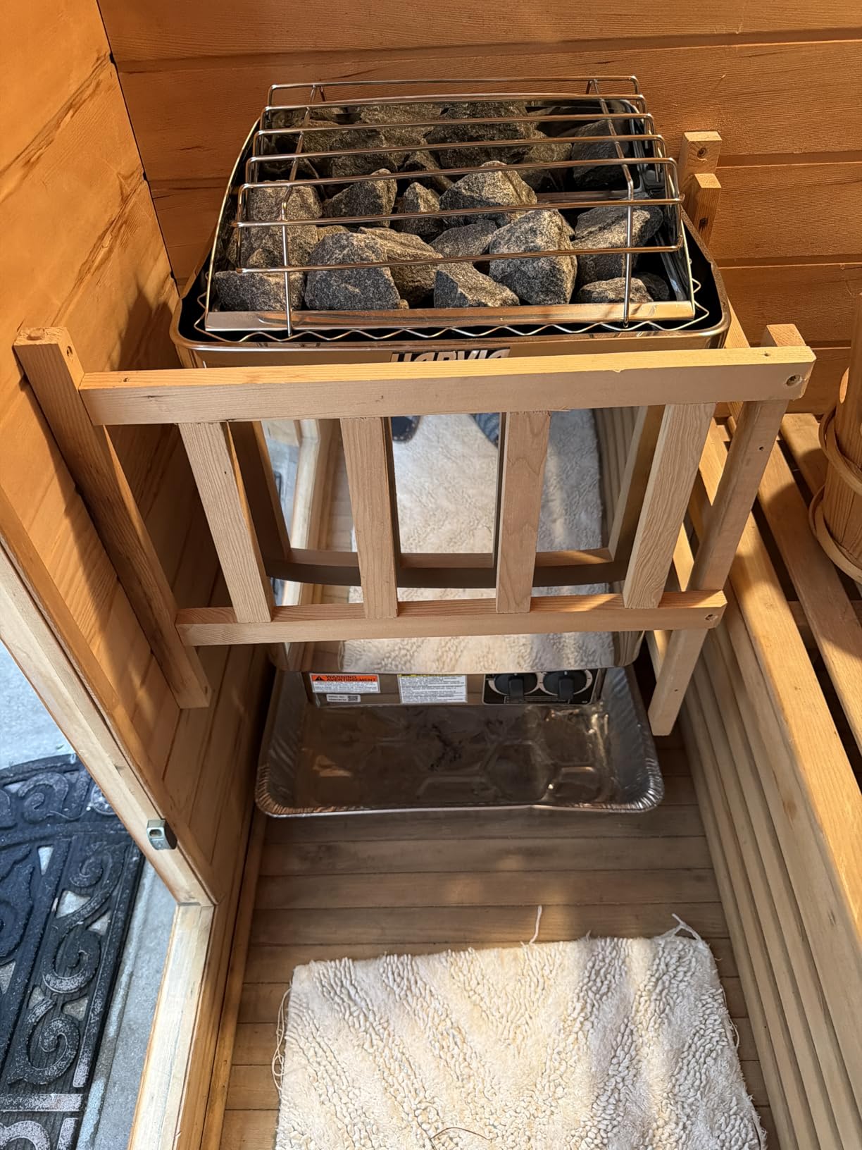 Harvia KIP 4.5KW, 240V-1PH Electric Sauna Heater With Built In Controls (Includes Sauna Stones) customer photo 2