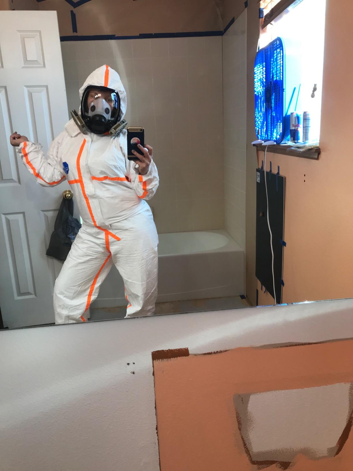 DuPont Tyvek 800 CE-Certified Cat-III Type-3/4/5/6 Chemical Protective Coverall Suit with Sealed Bag, White, X-Large, 1-Pack customer photo 2