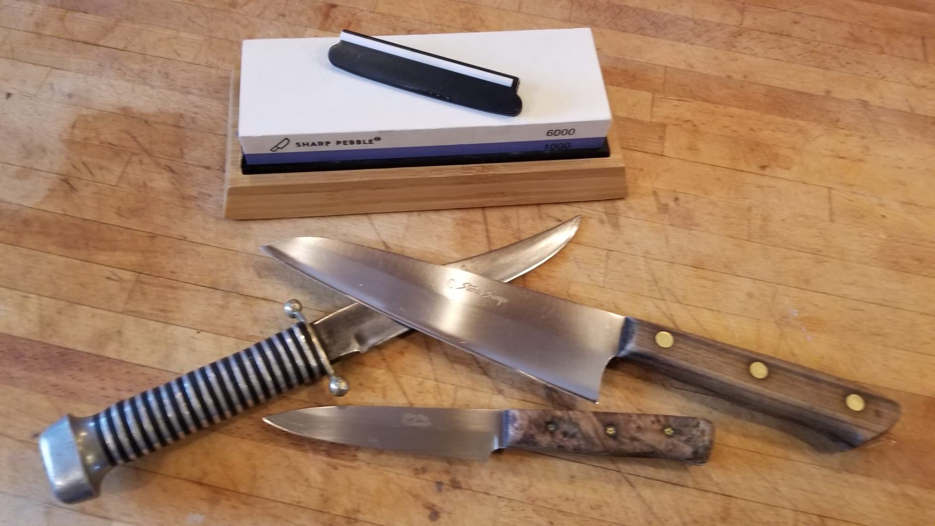 Sharp Pebble Whetstone Knife Sharpener – 1000/6000 Grit Sharpening Stone customer photo 2