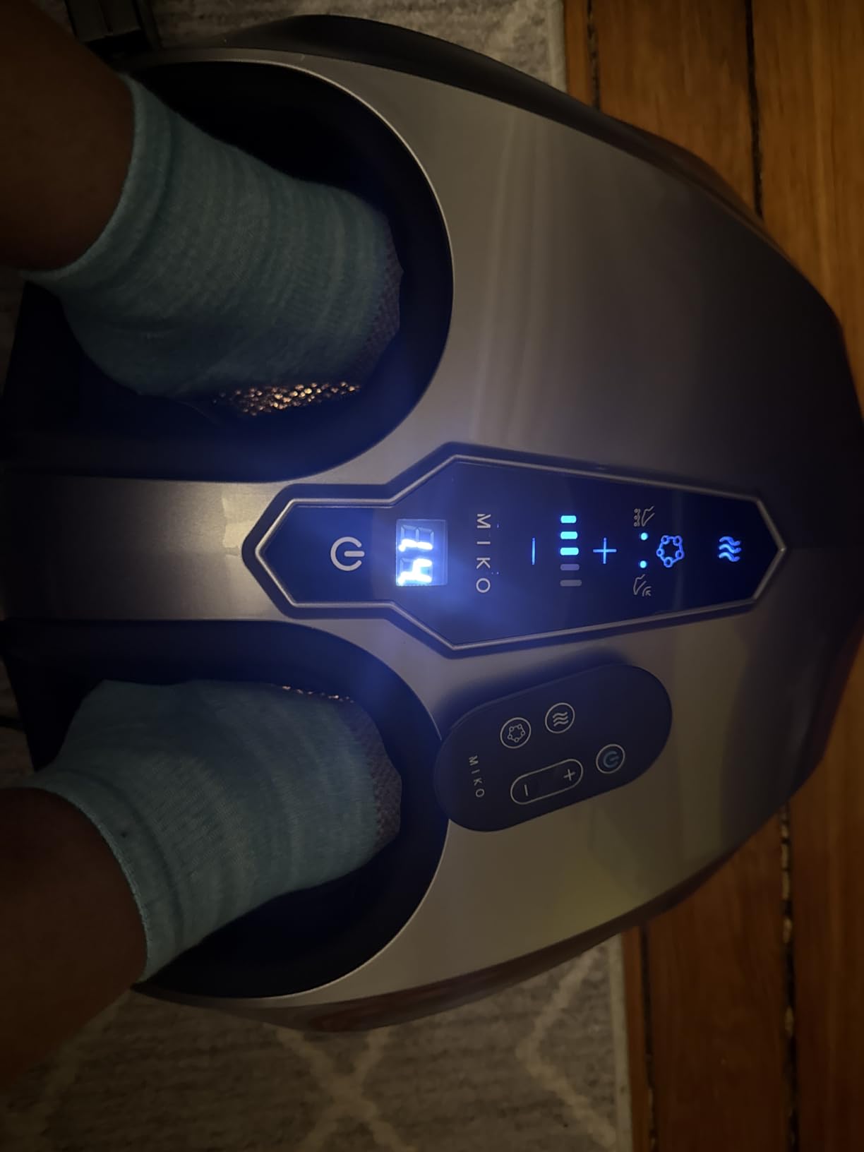 MIKO Shiatsu Foot Massager with Heat for Neuropathy & Plantar Fasciitis | Heated shiatsu feet massager, 5 intensity levels, deep compression & wireless remote, fits feet up to men's size 12 customer photo 1