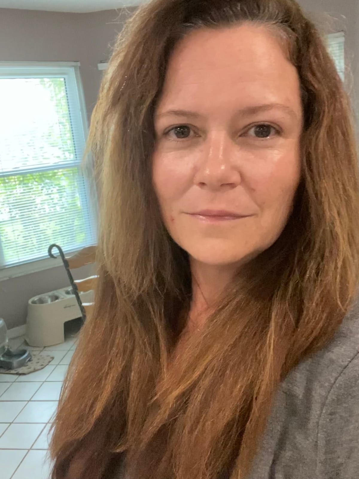 REVLON 1100 Watt 3 Heat 2 Speed Pro Collection One Step Ionic Hair Dryer and Volumizer customer photo 2