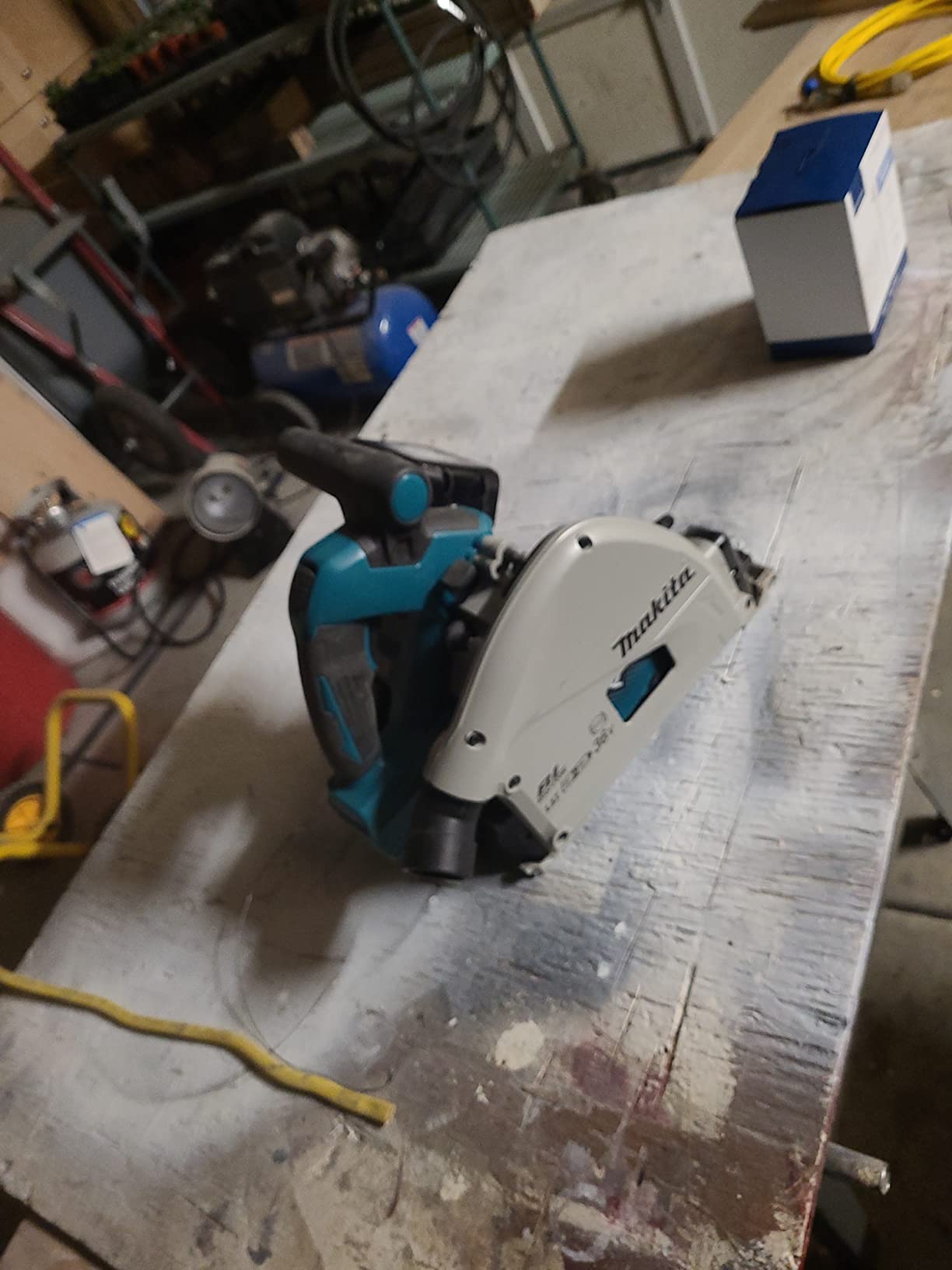 Makita XPS01PTJ 18-Volt X2 LXT Lithium-Ion (36V) Brushless Cordless 6-1/2 inch Plunge Circular Saw Kit (5.0Ah) with 199140-0 39 inch Guide Rail(Sold separately) customer photo 2