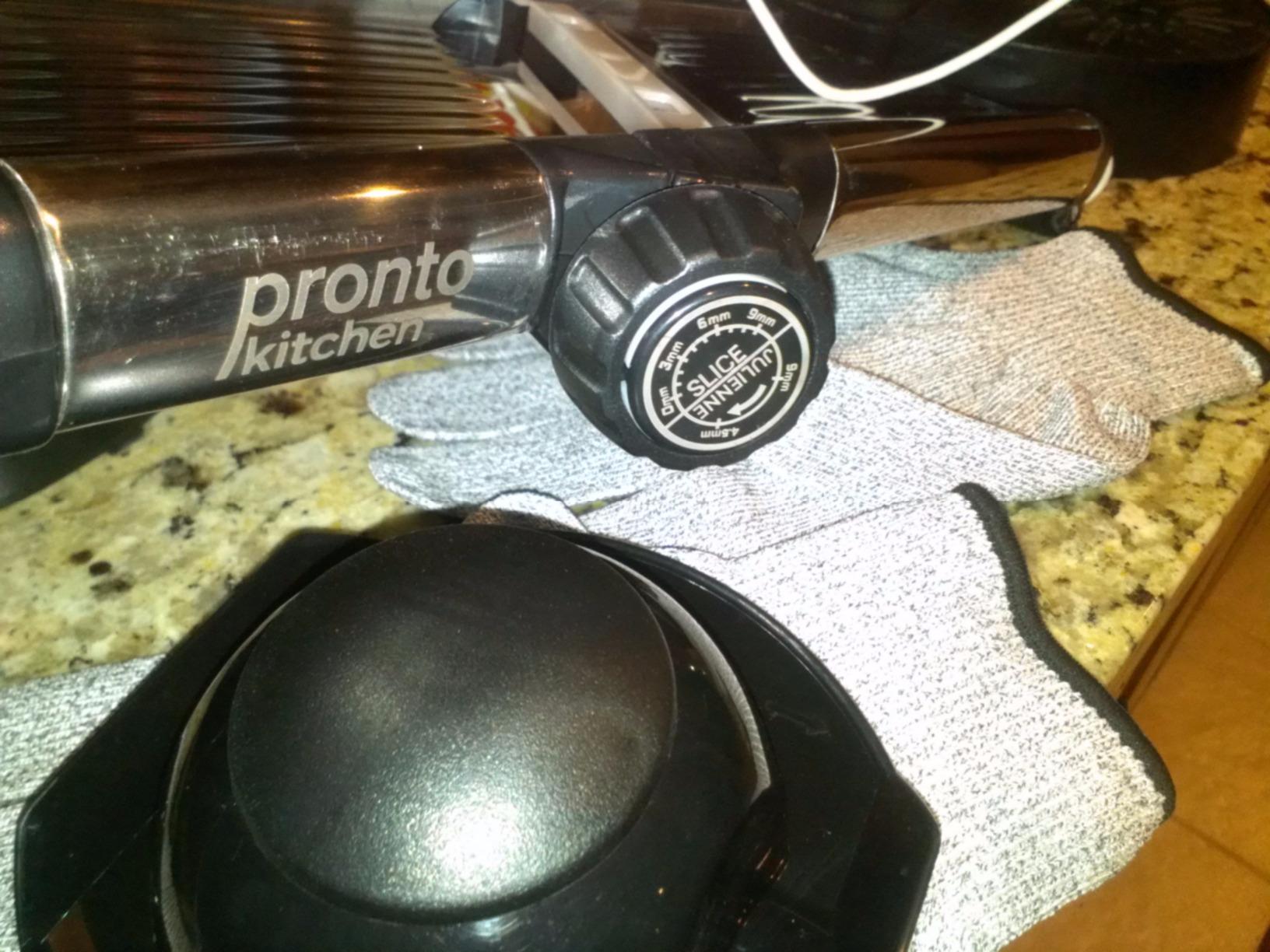 Gramercy Mandoline Slicer for Kitchen with 12 Slice Settings, Black Edition customer photo 1