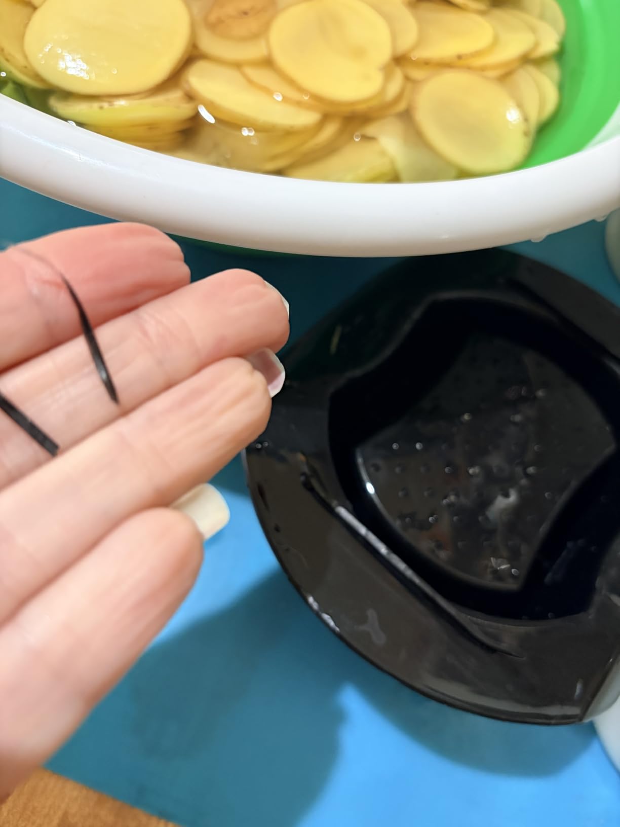 Gramercy Mandoline Slicer for Kitchen with 12 Slice Settings, Black Edition customer photo 2