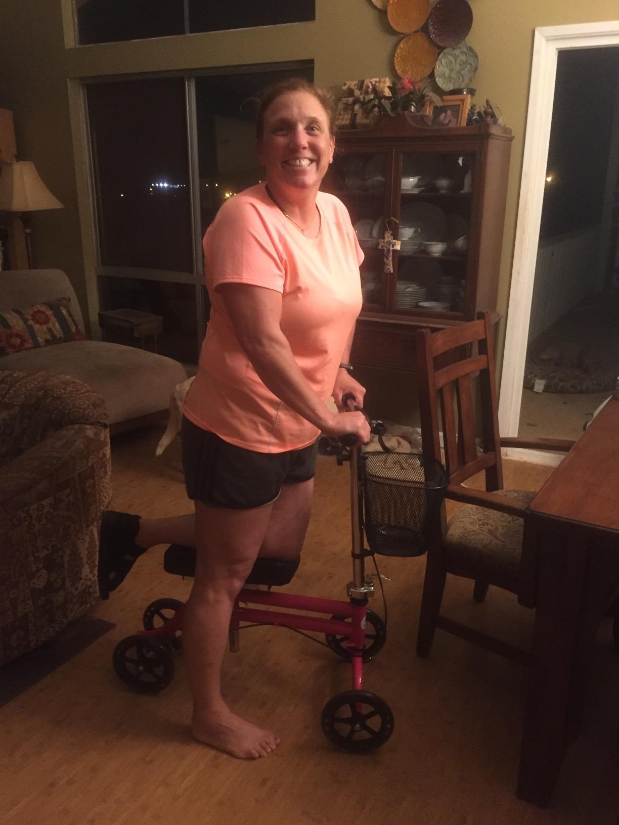 KneeRover Steerable Knee Scooter – Foldable Mobility Aid & Knee Walker with Basket for Adults, Adjustable Handlebar and Comfortable Knee Pad (Hot Pink) customer photo 1