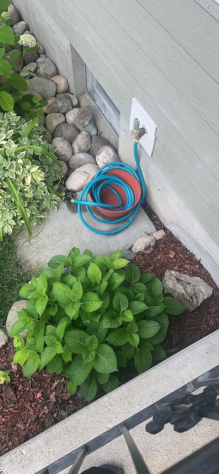 EMSCO Expandable Hose Hider – Expandable Hose Storage Pot – Rustic Terra Cotta customer photo 1