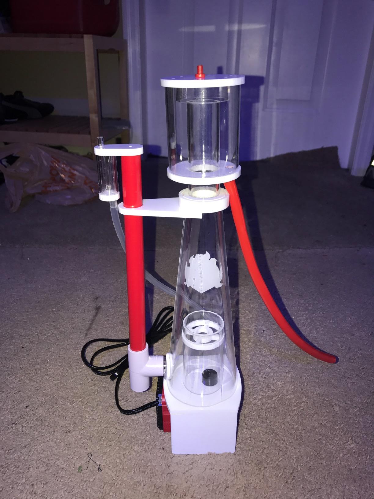 Marine Color RDC 250 Hang On Protein Skimmer for Saltwater Aquarium Internal Needle Wheel Skimmer 7.8W Red Devil SP1 Pump Quiet Filtration System for Reef Coral Marine Tank 50-250L customer photo 1