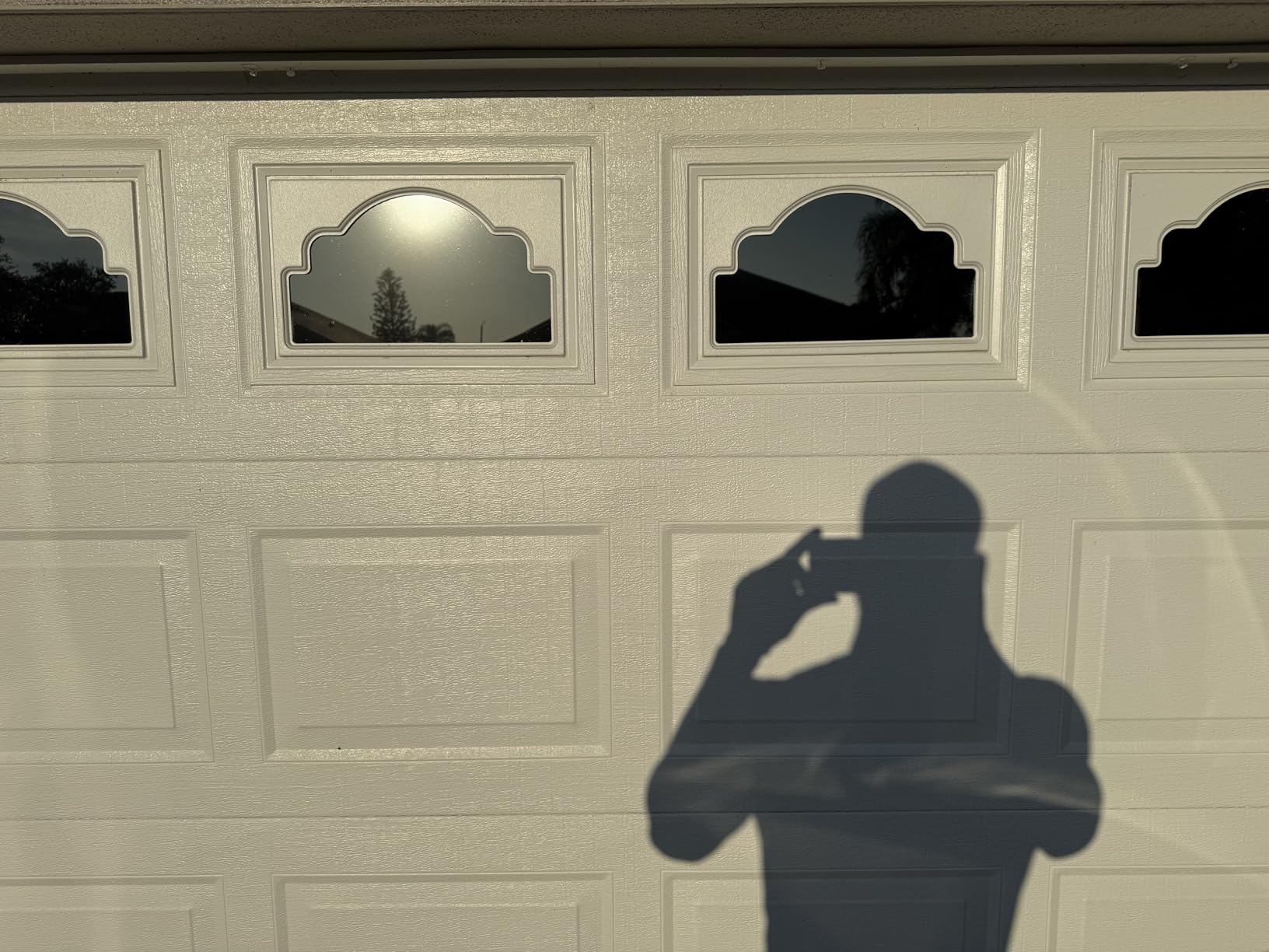 BDF NA05 Window Film Daytime Privacy and Sun Control Natural Black 5 (Very Dark) - 36in X 12ft customer photo 1