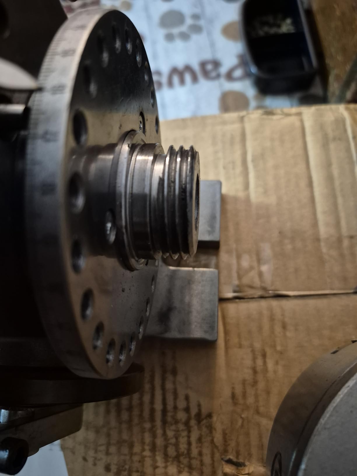 Vevor 5Inch 3 Jaw Chuck Dividing Head Set Precision Semi Universal Dividing Head for Milling Machine Rotary Table Tailstock Milling Set customer photo 1