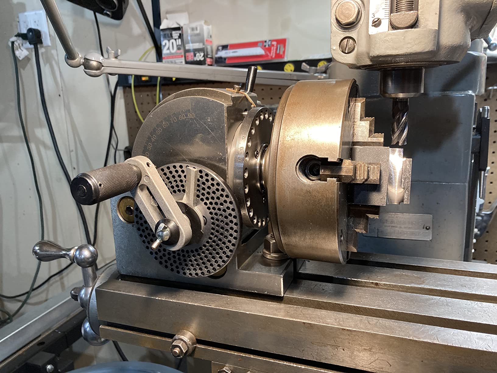 Vevor 5Inch 3 Jaw Chuck Dividing Head Set Precision Semi Universal Dividing Head for Milling Machine Rotary Table Tailstock Milling Set customer photo 2