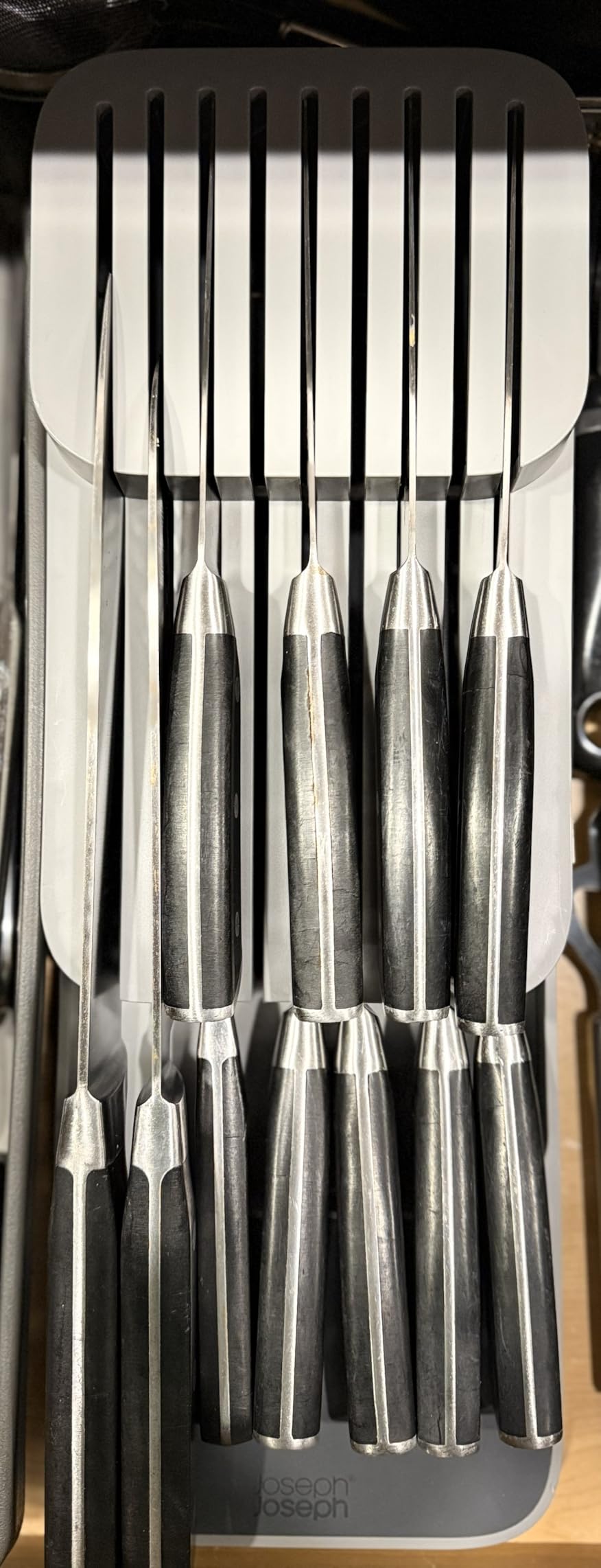 Joseph Joseph DrawerStore Knife Organizer, holds up to 9 knives, Kitchen Organization & Drawer Storage – Compact, Gray customer photo 2