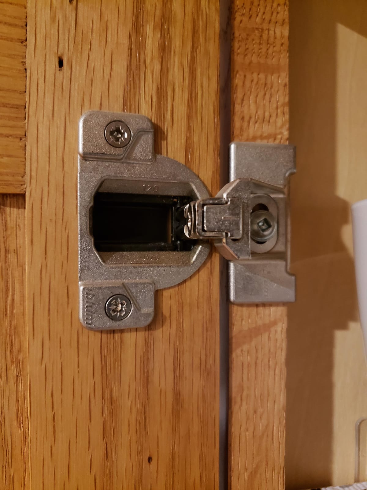 Decobasics 50 Pack Soft Close Cabinet Hinges – 1/2