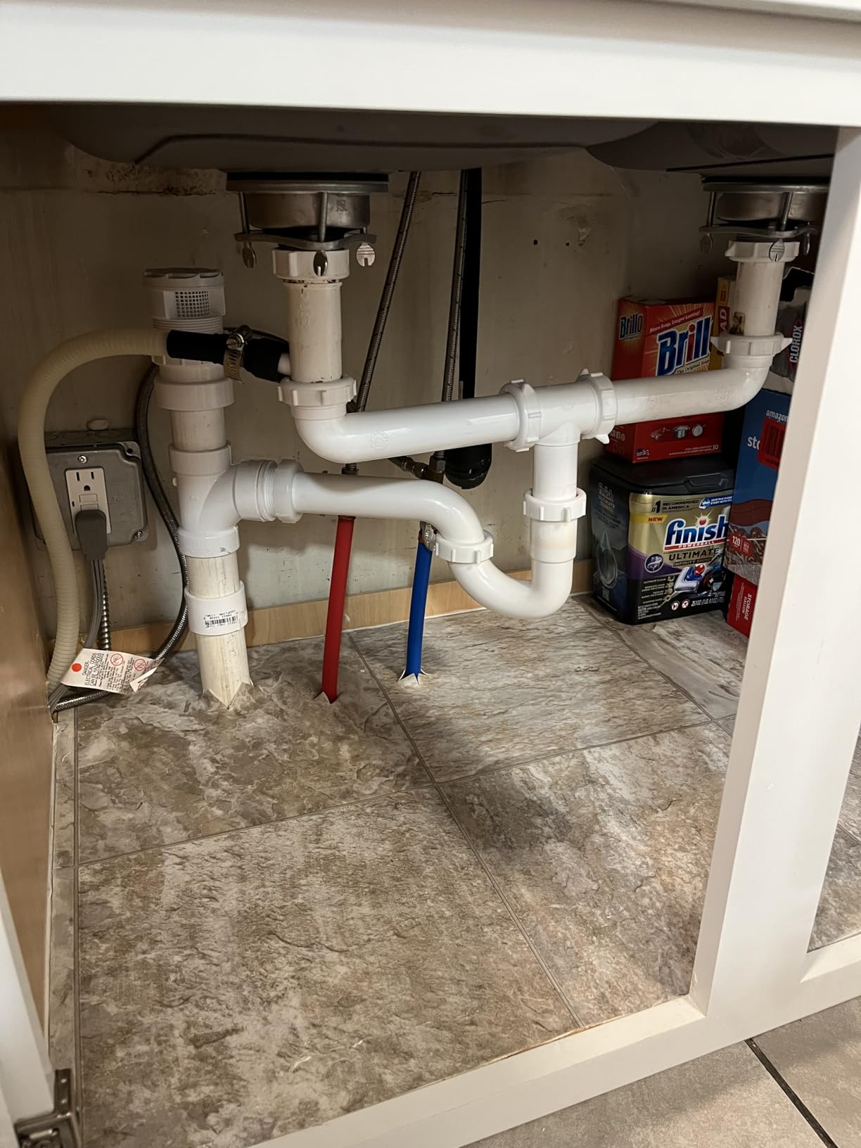 Moen GXB75C Host Series 3/4 HP Garbage Disposal with Power Cord, Batch Feed Control Activation and Sound Reduction customer photo 1