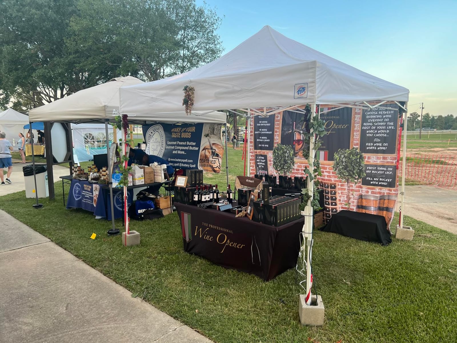 E-Z UP Ambassador Instant Pop Up Canopy Tent, 10' x 10', Roller Bag and 4 Piece Spike Set, Slate White customer photo 1