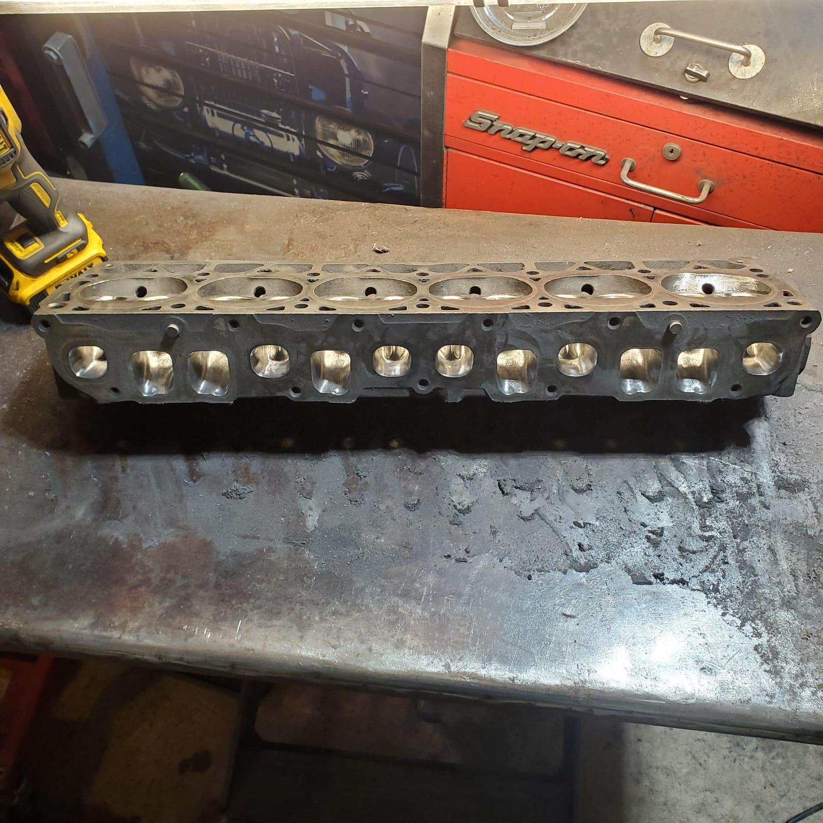 DEWALT DCG426B 20V Max Variable Speed Die Grinder, Tool Only customer photo 2