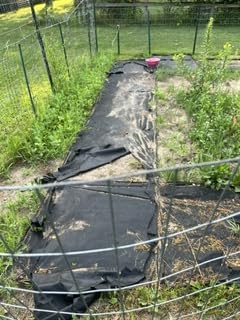 HOOPLE 3 ft x 180 ft Landscape Fabric Weed Barrier, Heavy Duty Ground Cover Roll, Water Permeable Non-Woven Geotextile for Garden Beds, Gravel, Mulch & Driveway Base customer photo 2