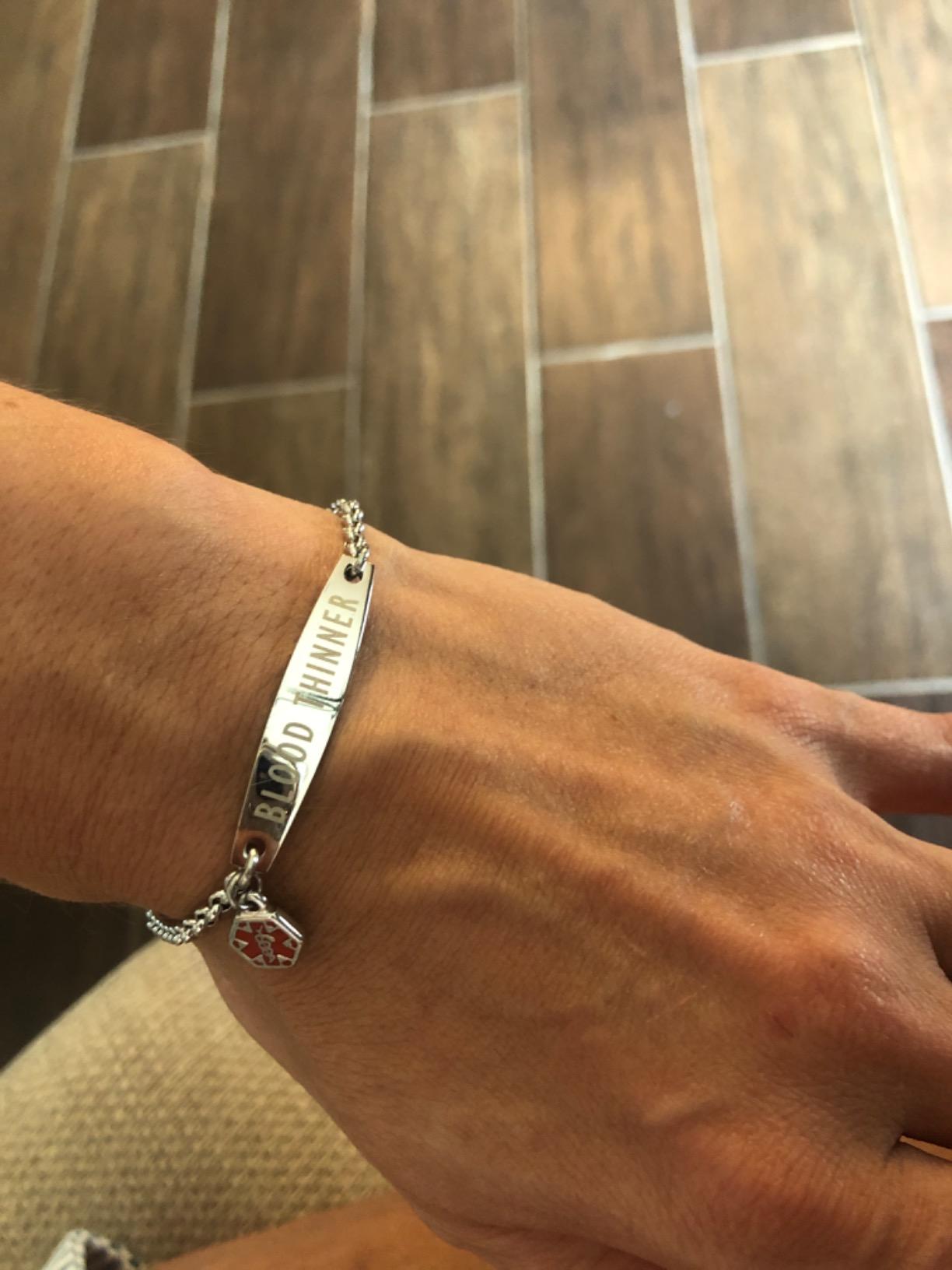 LinnaLove-Pre-engraved Simple Rolo chain Medical alert id bracelet for Women customer photo 1