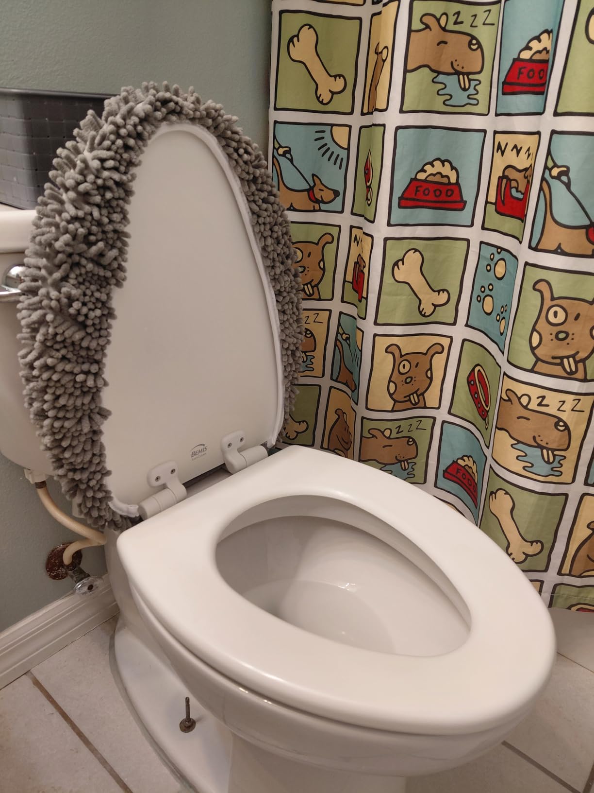 GORILLA GRIP Soft Chenille Toilet Lid Seat Cover, 19.5x18.5 Gray customer photo 2