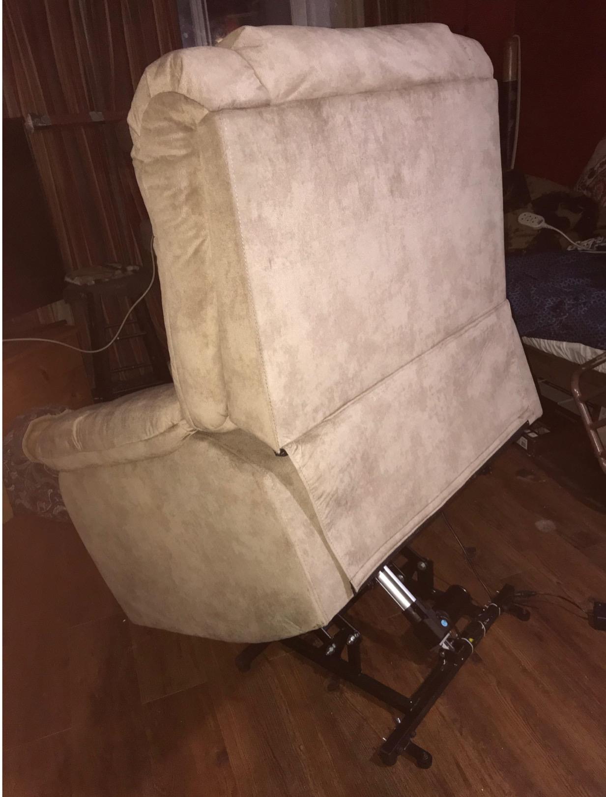 CANMOV Power Lift Electric Recliner Chair for Elderly- Heavy Duty and Safety Motion Reclining Mechanism-Antiskid Fabric Sofa for Living Room, Chocolate customer photo 1