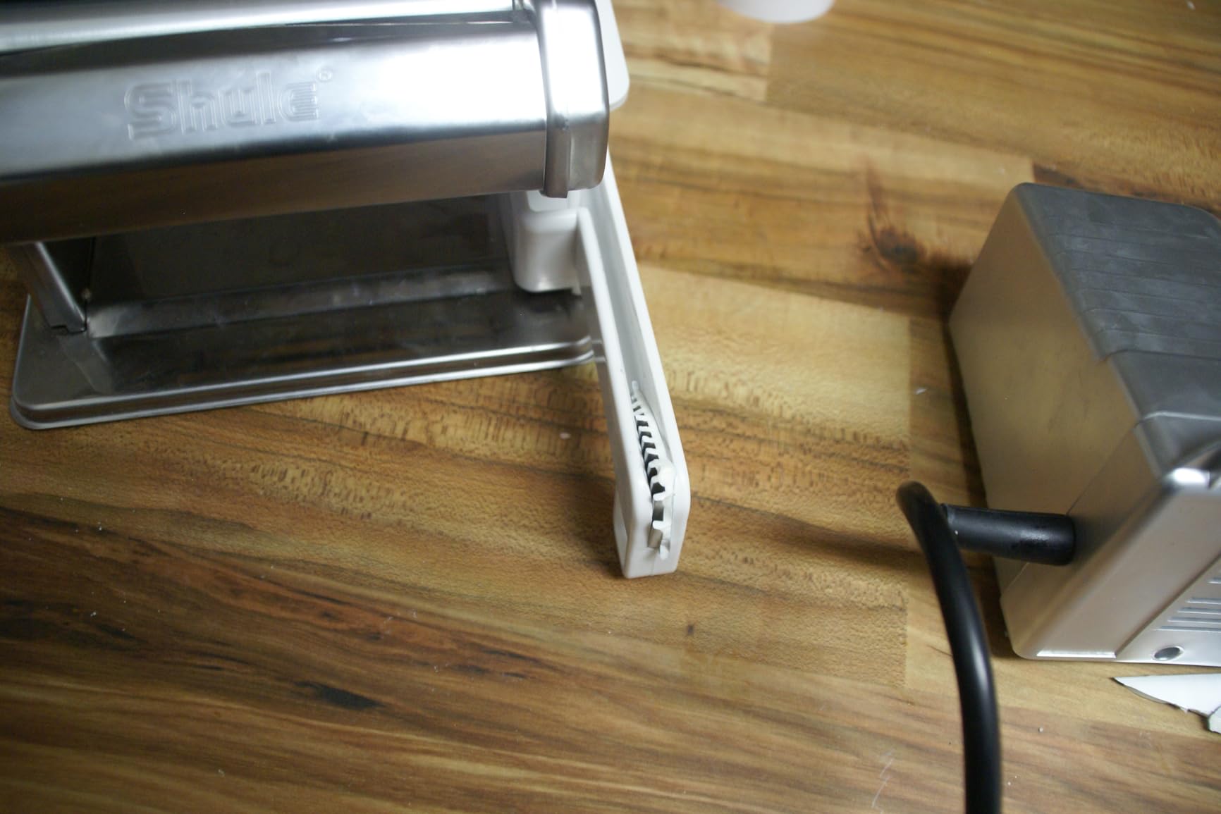 Shule Electric Pasta Maker with Motor, Hand Crank and Ravioli Roller customer photo 2