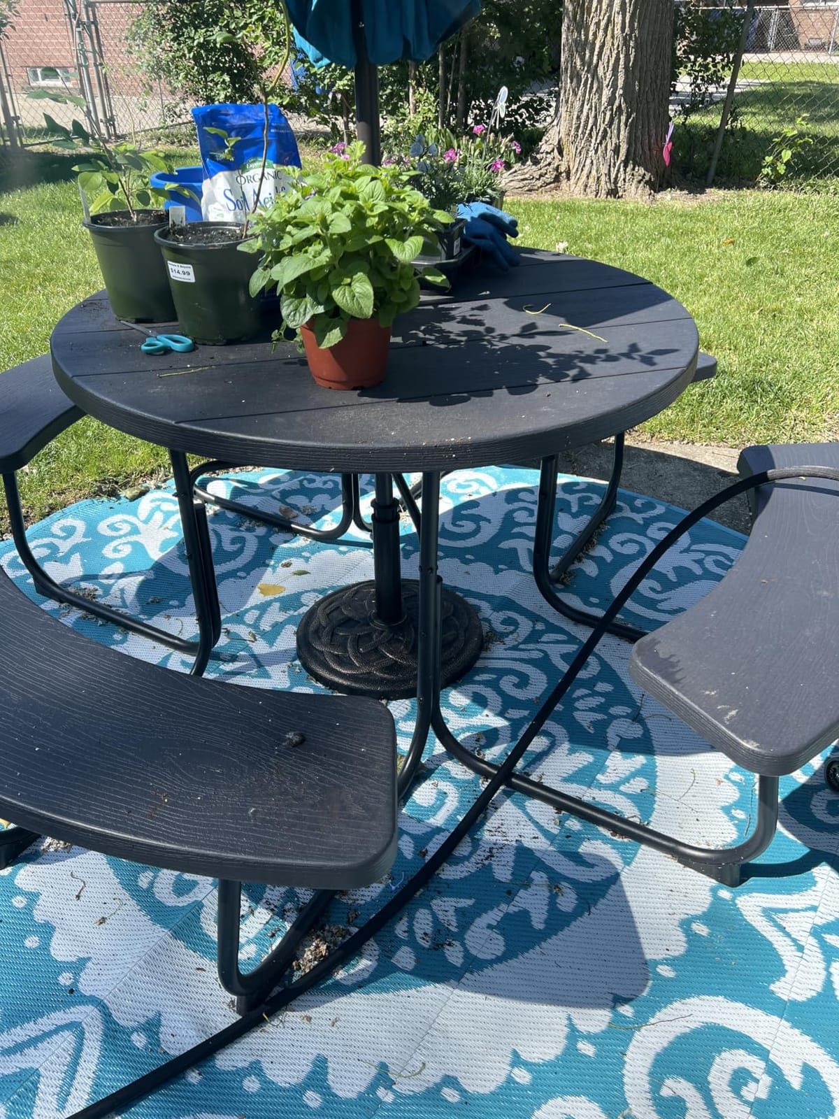 Backyard Expressions Round Heavy Duty Patio Umbrella Base – Weather Resistant Calcium Carbonate Resin with Bronze Weave Design – Fits 1.5