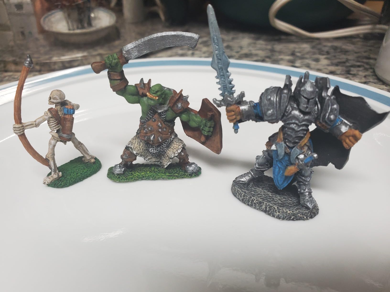 Reaper Miniatures 08906 Learn to Paint Kit Core Skills, Master Series Paint Box Set customer photo 1