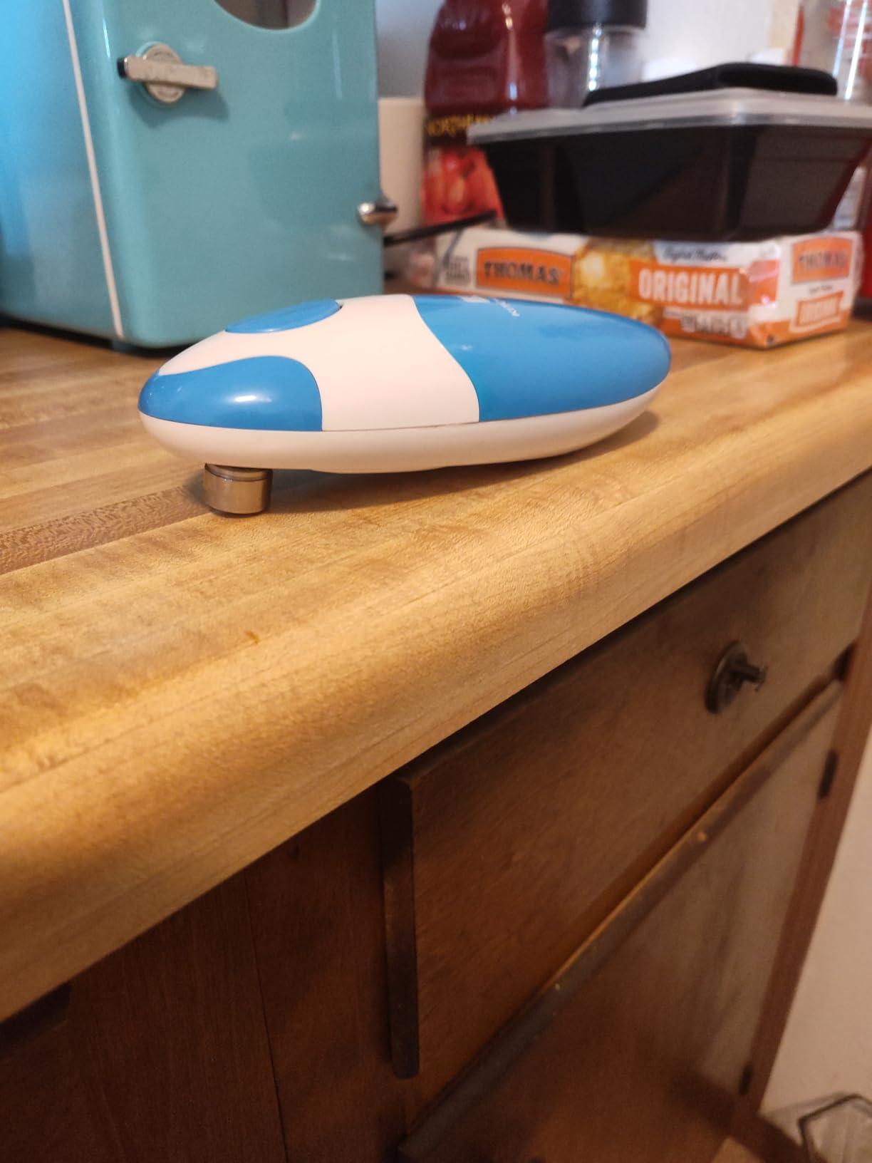 Kitchen Mama Auto Electric Can Opener, Battery Operated, Red customer photo 2