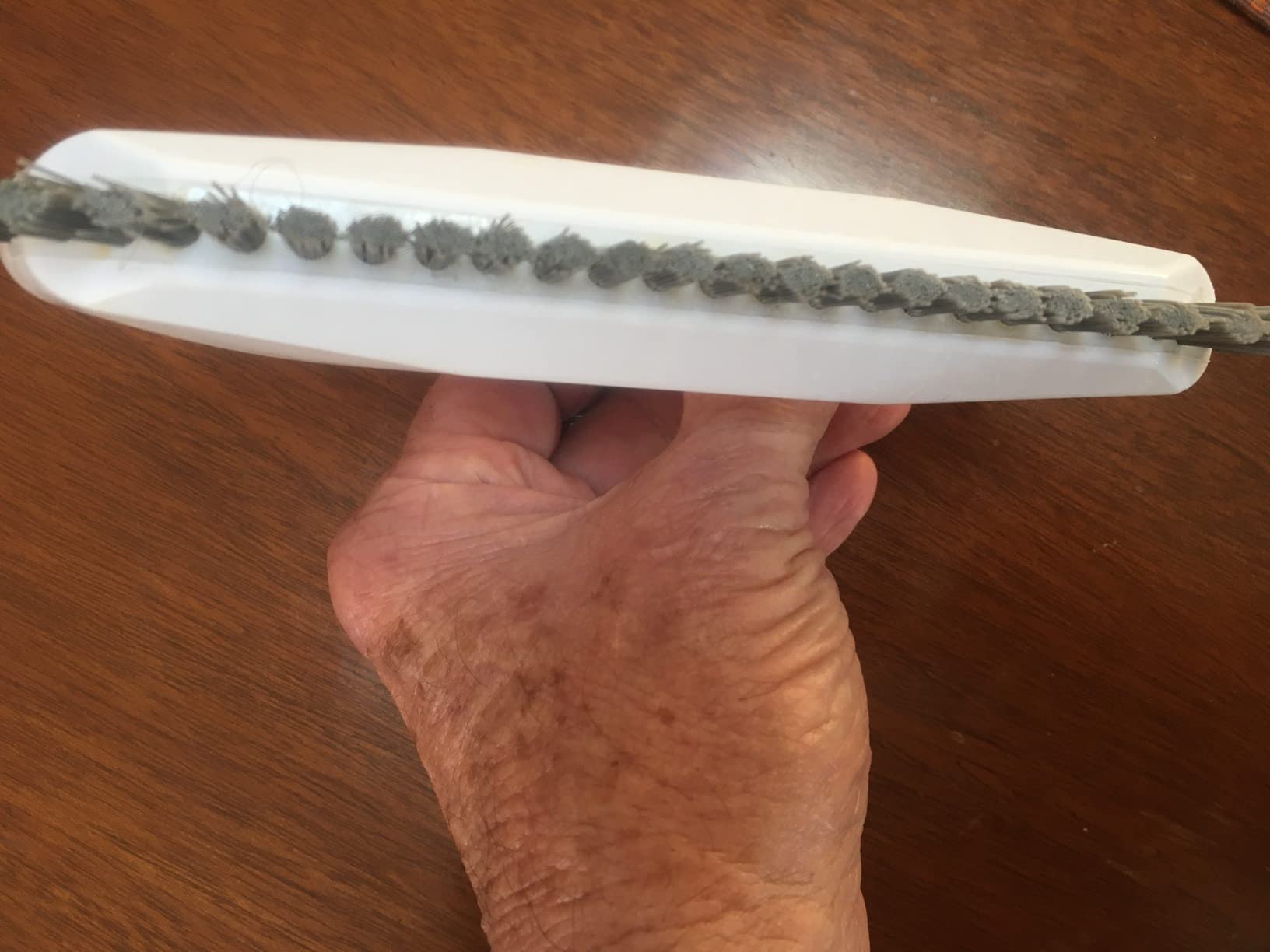 Grout Brush with Stiff Nylon Bristles, Heavy Duty Hand Grout Scrub Brush for Cleaning Baseboards, Floor, Corners, Tiles, Shower, Bath Tub, Floor, Tiles and Other Surfaces customer photo 2