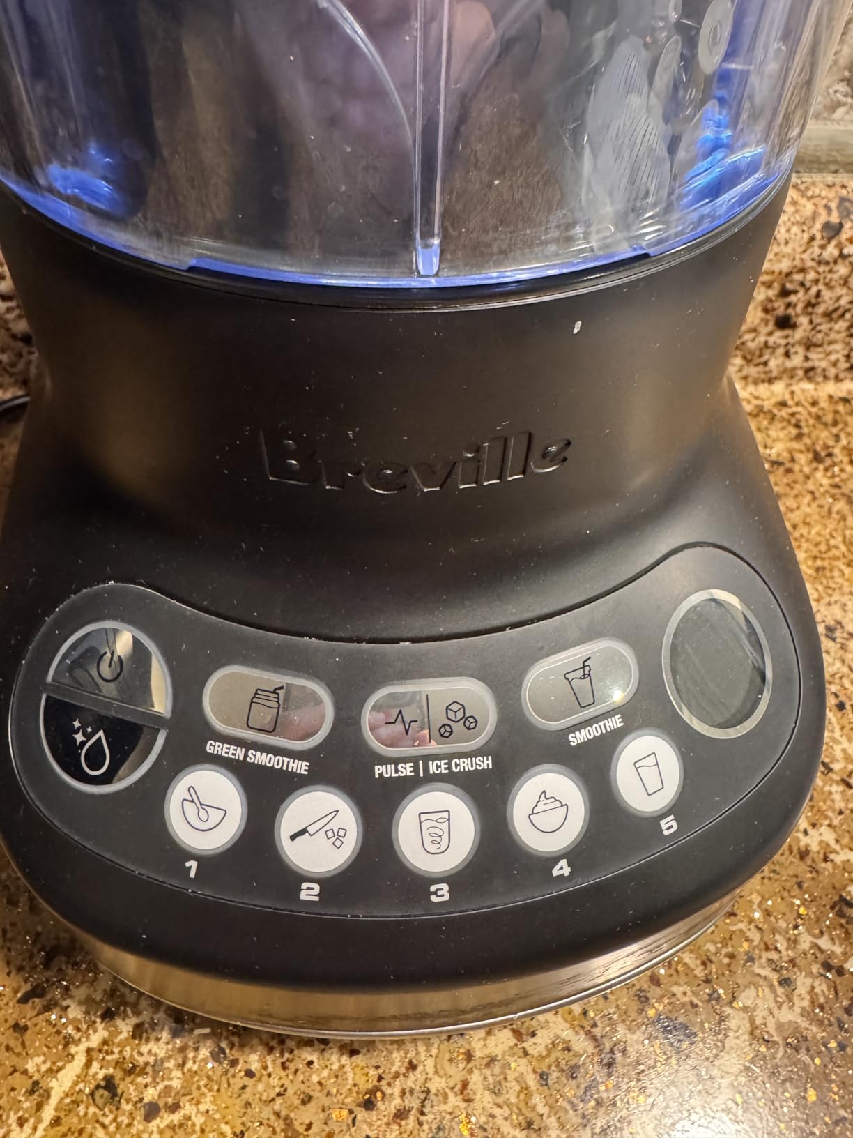 Breville BBL620SIL Fresh and Furious Blender for Kitchens, Silver customer photo 1