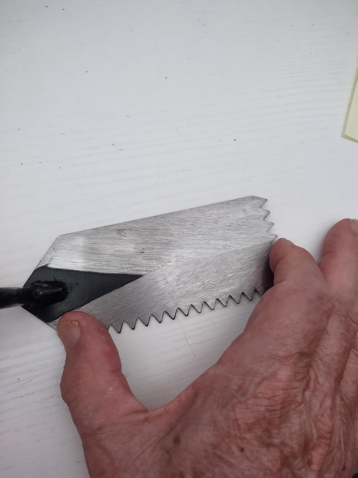 MARSHALLTOWN QLT V-Notched Margin Trowel, 5 x 2 Inch, Tile Trowel customer photo 1