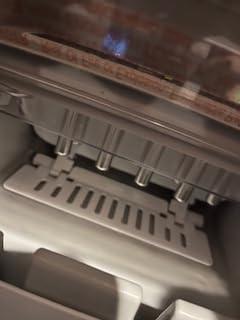 Frigidaire Countertop Portable, 26 lb per Day Bullet Ice Maker Machine (Black Stainless Steel) customer photo 1