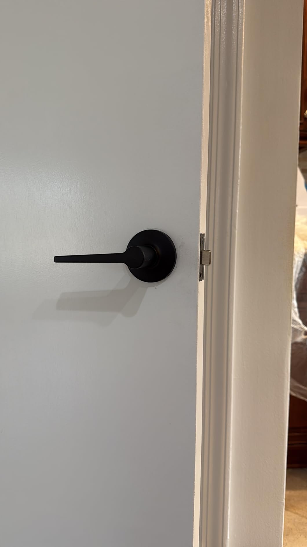 Amazon Basics Manchester Passage Lever Door Handle - Keyless, Reversible, Fits 1-3/8