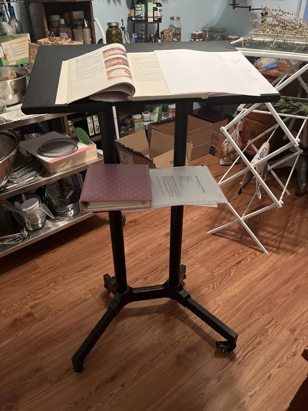 VIVO Black Mobile 24 x 16 inch Lectern Podium, CART-V03E customer photo 1