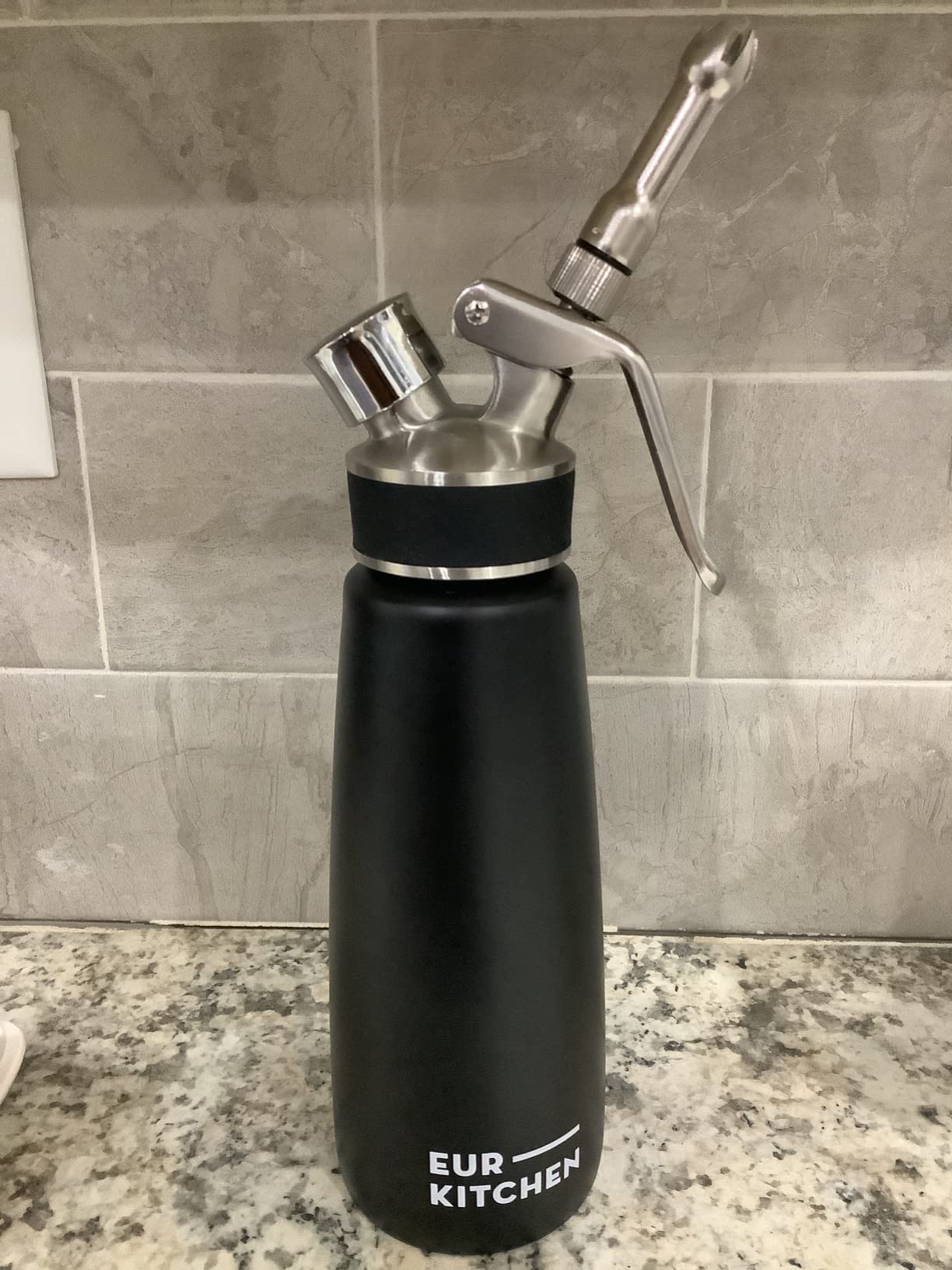 EurKitchen Stainless Steel Whipped Cream Dispenser - Chargers Not Included customer photo 1