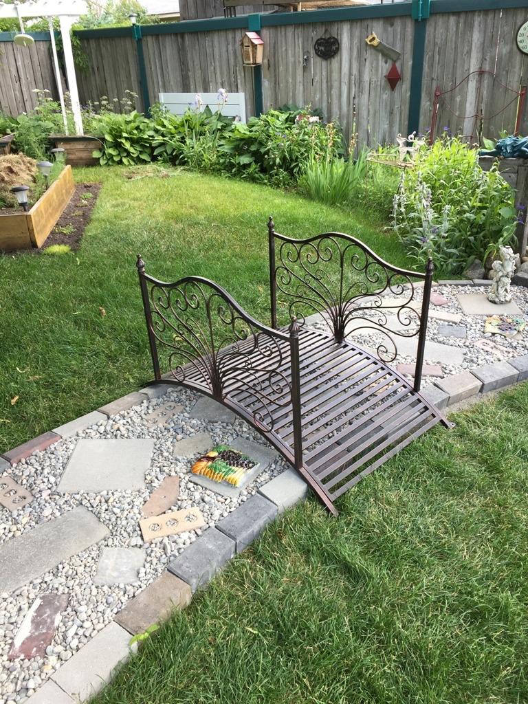 Outsunny 4’ Metal Arch Backyard Garden Bridge Easy Assembly Black Bronze customer photo 2