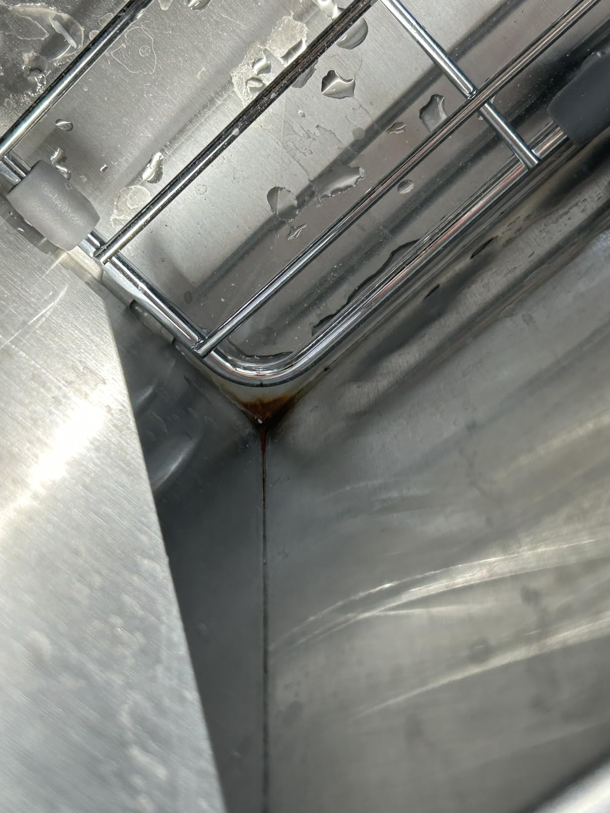 Ruvati 33-in 16-Gauge 60/40 Undermount Workstation Kitchen Sink - RVH8356 customer photo 2