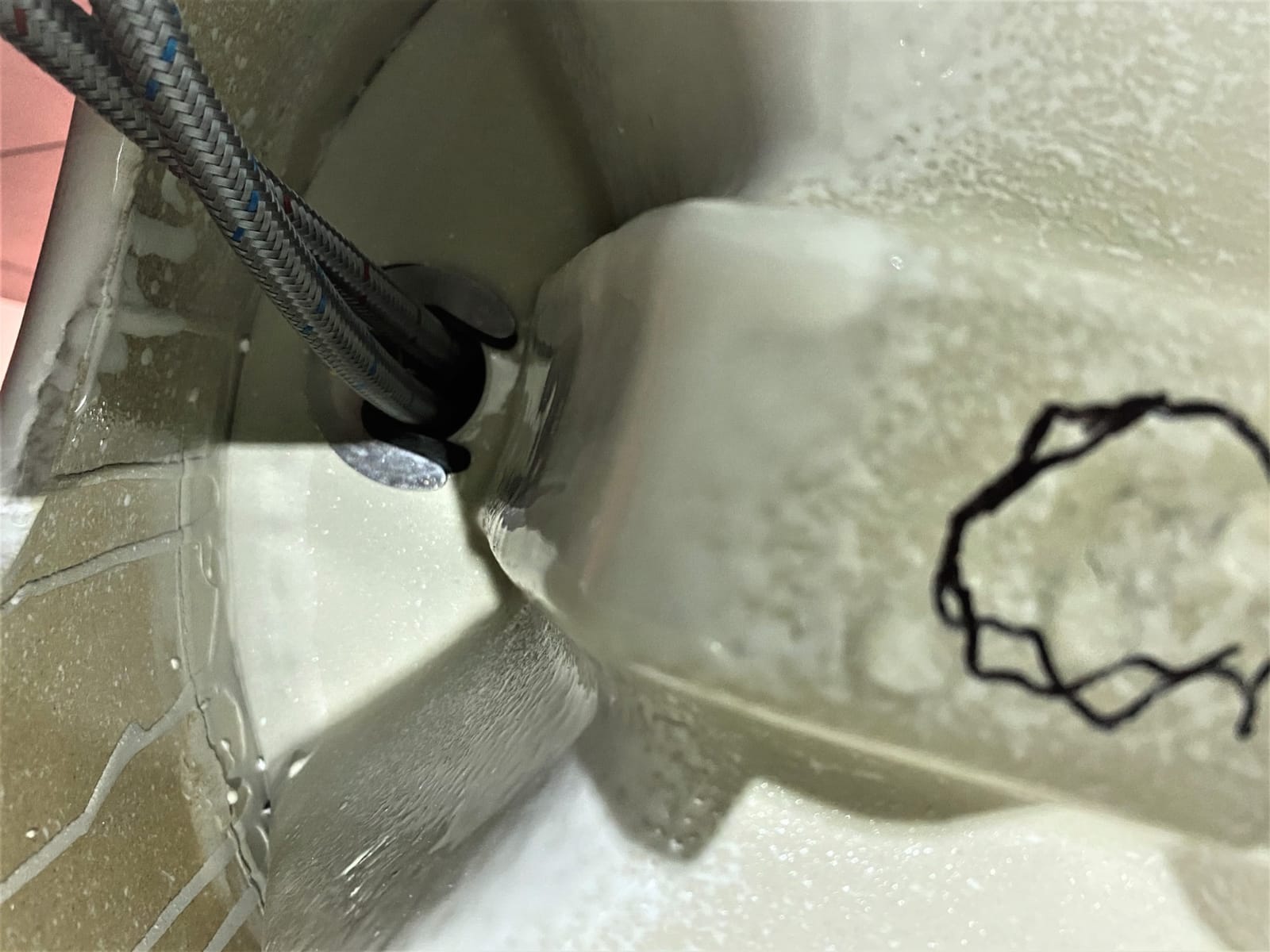 Monaco Circular Basin Pedestal Sink in Glossy White SM-PS307 customer photo 1