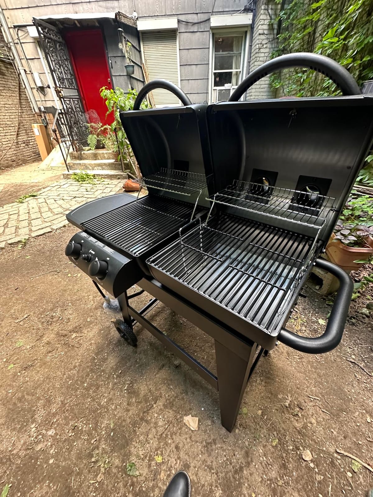 Char-Griller Dual-Function 2-Burner 24,000 BTU Propane Gas and Charcoal Combination Grill and Smoker with 870 Cooking Square Inches, Model E5030 customer photo 1