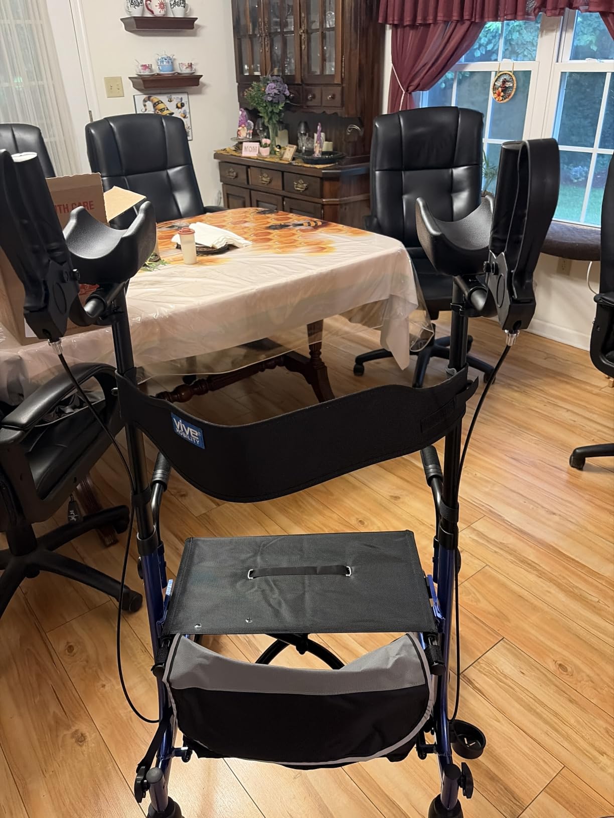 Vive Mobility Upright Walker with Seat - Stand Up Rollator, Arm Rests customer photo 2