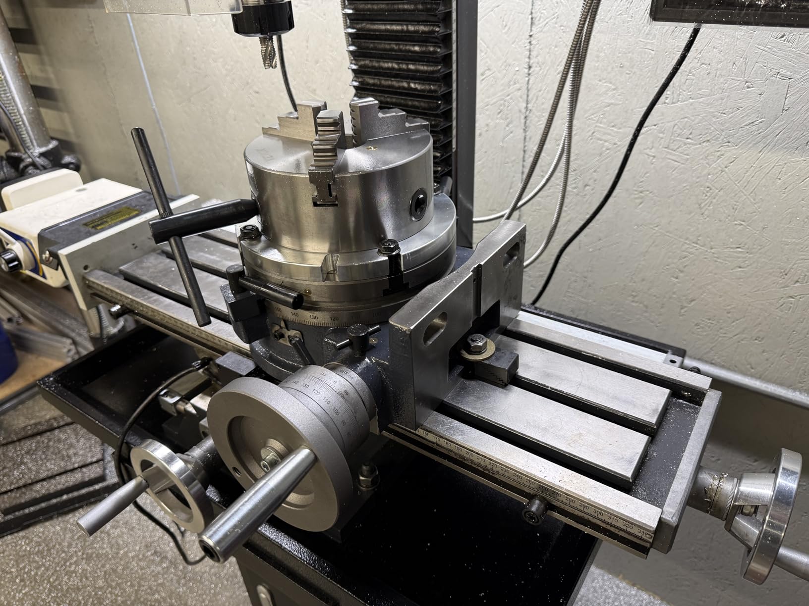 Mophorn Rotary Table 8Inch Horizontal Vertical HV8 Precision 3MT Milling Drilling Machine Vernier Reading Milling Drilling Boring customer photo 1