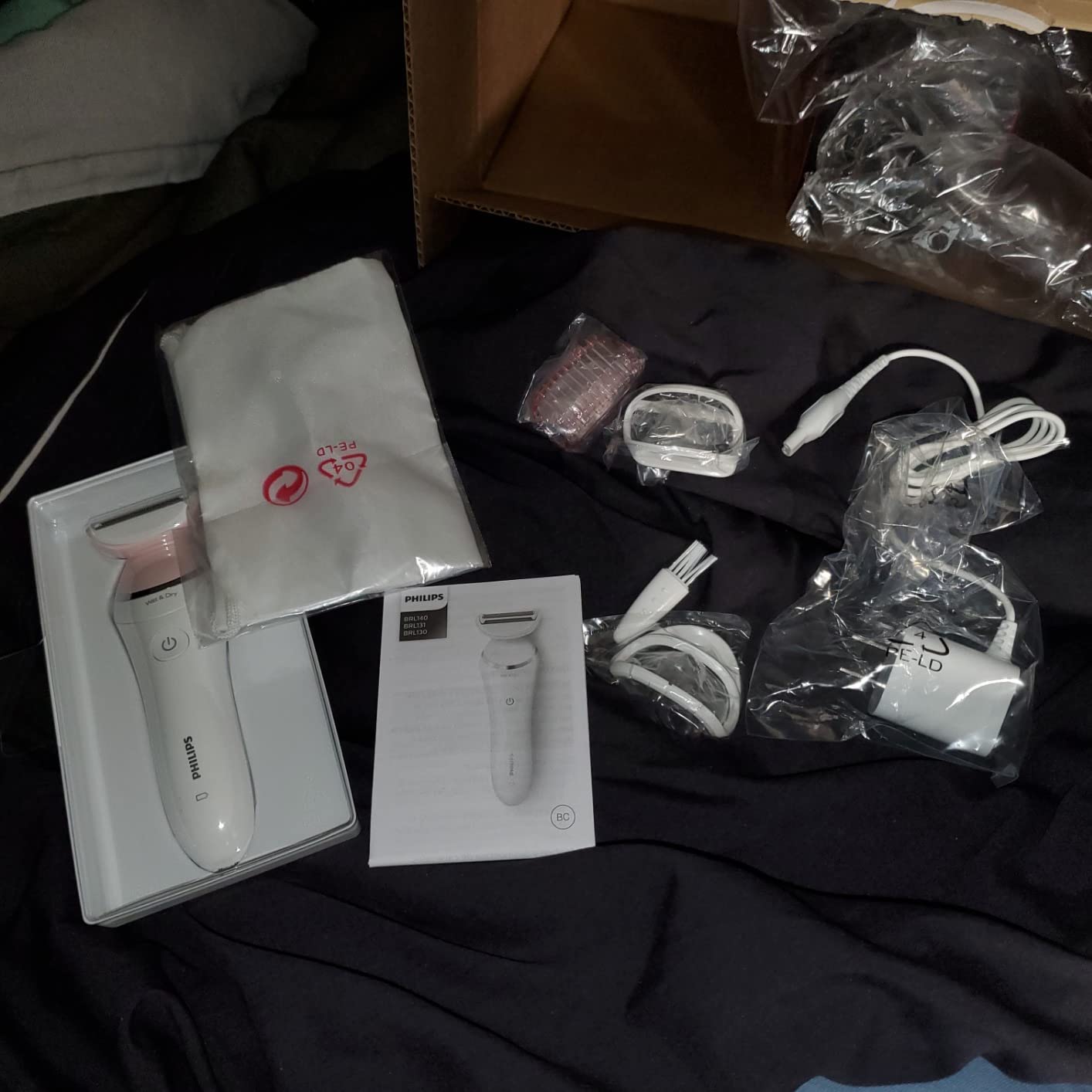 Philips Beauty Lady Electric Shaver Series 6000, SatinShave Advanced Women’s Electric Shaver, Cordless Hair Removal, BRL140/51 customer photo 1