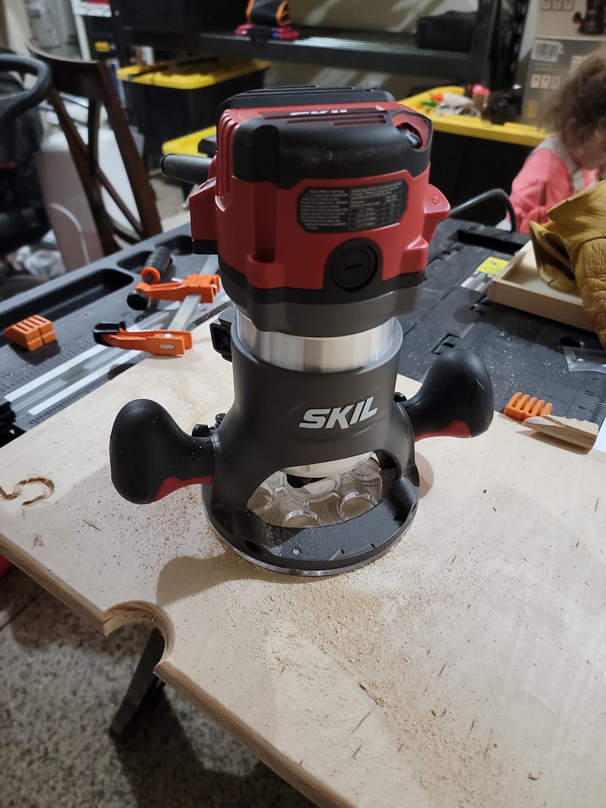 SKIL 10 Amp Fixed Base Corded Router —RT1323-00 customer photo 2