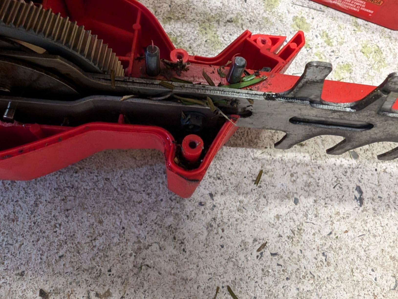 CRAFTSMAN Hedge Trimmer, 22