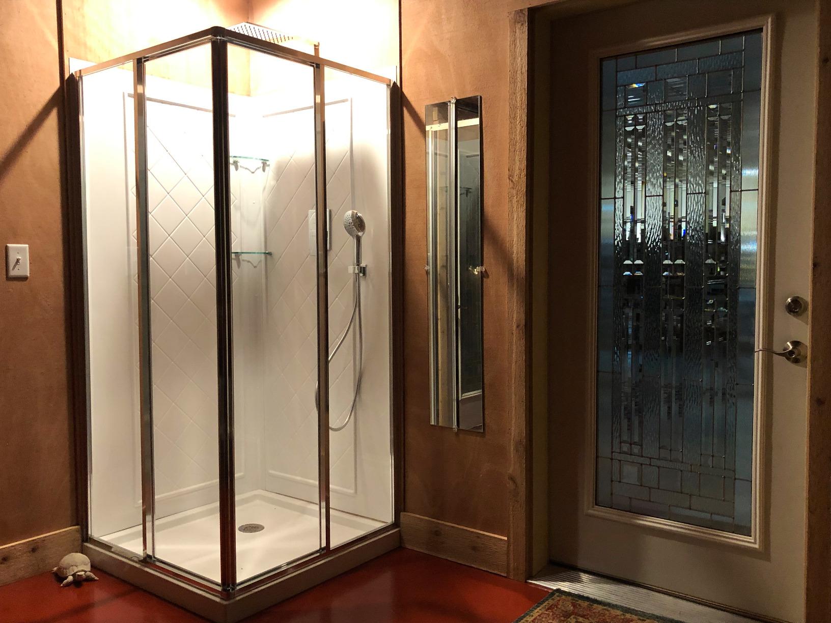 DreamLine Cornerview 36 inch D x 36 inch W x 76 3/4 inch H Framed Sliding Shower Enclosure in Matte Black, Shower Base, and Wall Kit in White customer photo 2